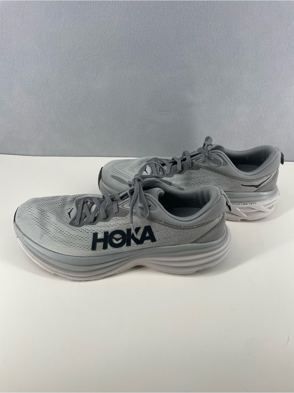Hoka One One Bondi 8 Men’s Running Shoes – Gray – Size 12.5D – Cushioned Great
